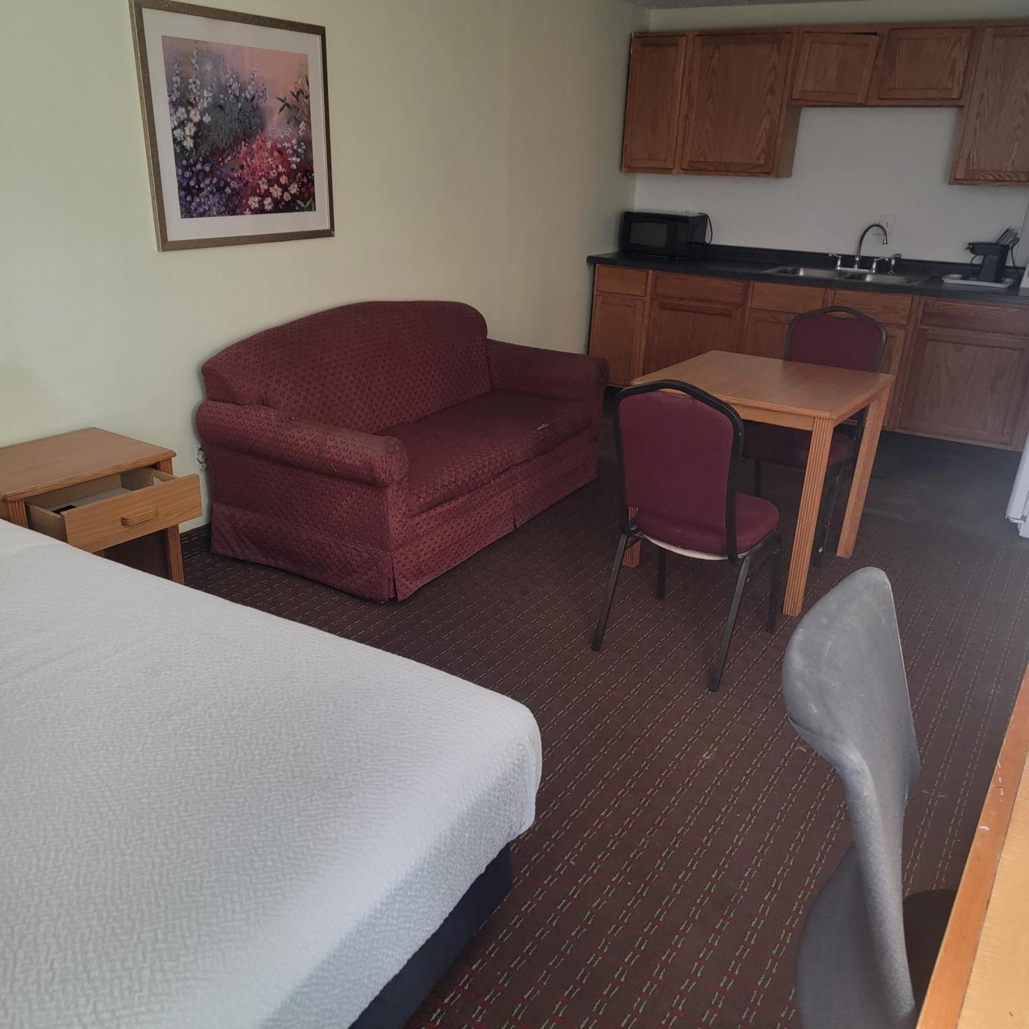 Days Inn By Wyndham Fort Dodge Esterno foto